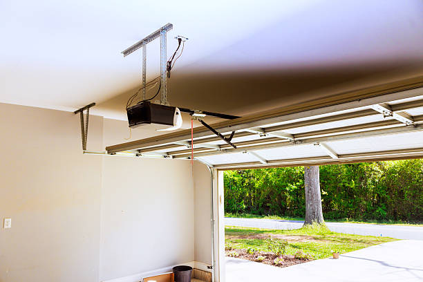Top rated local Garage Door Panel Replacement specialists in Fairfield, TX